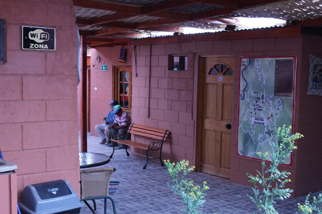 Hostal Tuyasto Сан Педро де Атакама Екстериор снимка