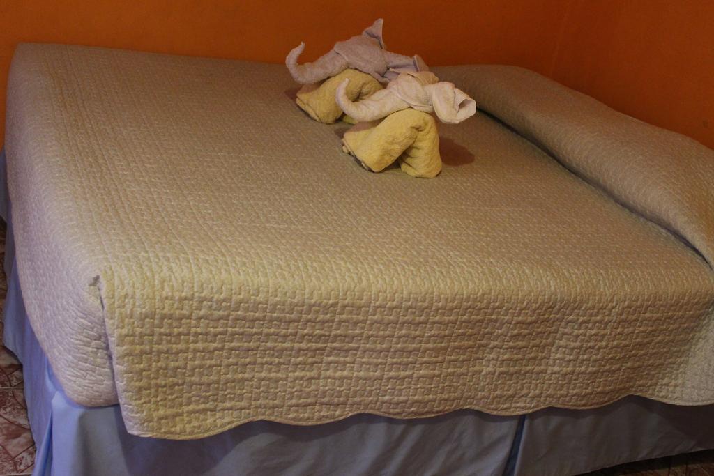 Hostal Tuyasto Сан Педро де Атакама Екстериор снимка