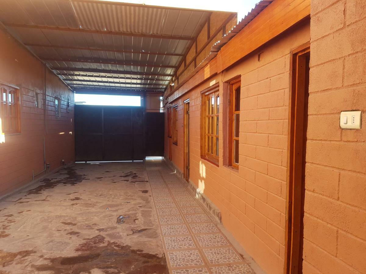 Hostal Tuyasto Сан Педро де Атакама Екстериор снимка